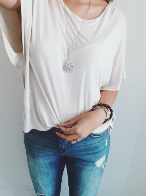 12 how to wear style white tee outfit idea melonkiss