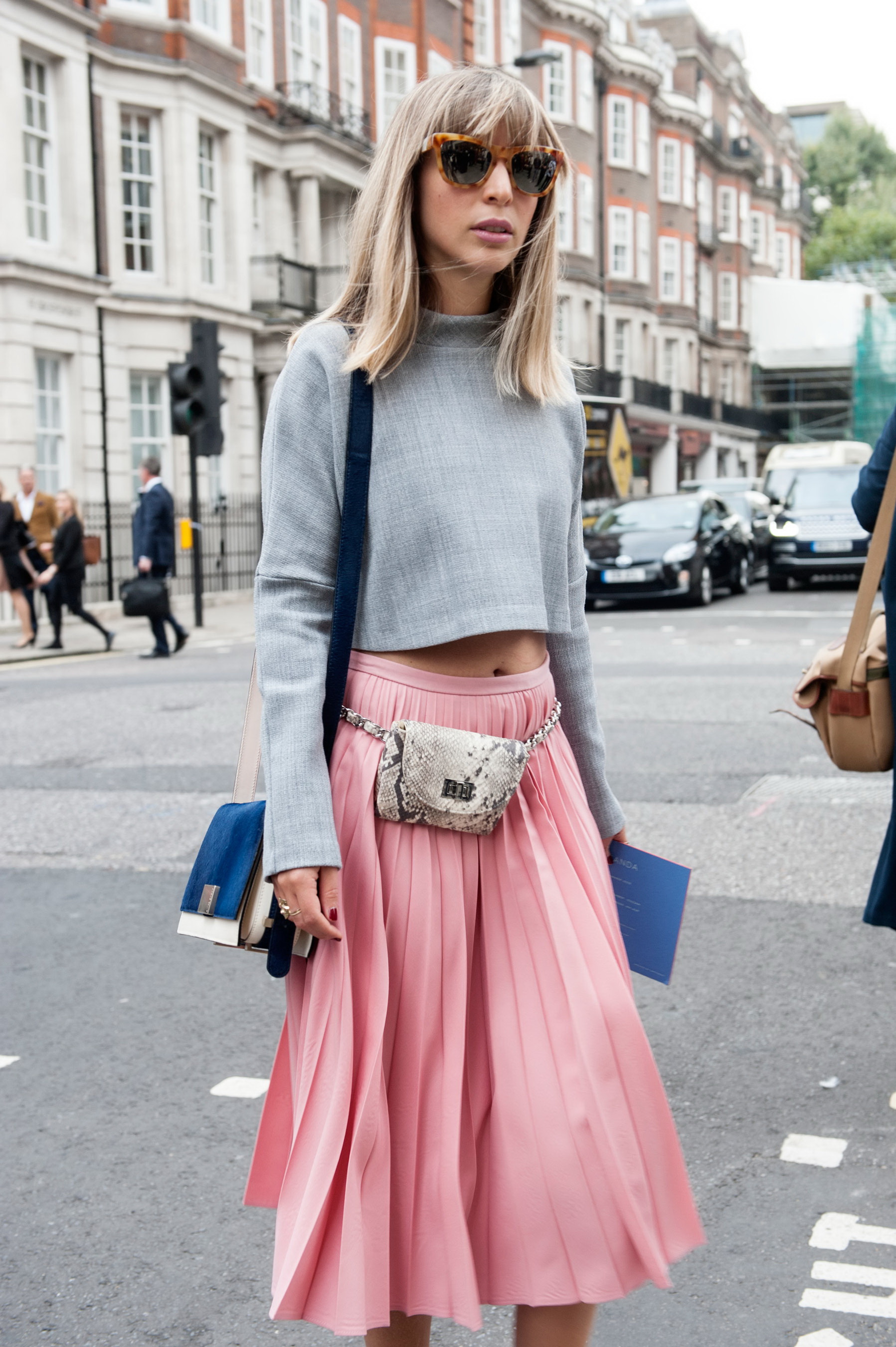 how to wear pleated skirts outfit ideas melonkiss 11